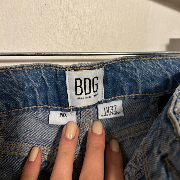 Urban Outfitters BDG high waisted jeans shorts - Picture 2 of 4